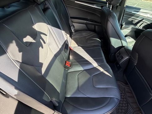 Used 2019 Ford Fusion Energi Titanium image 13