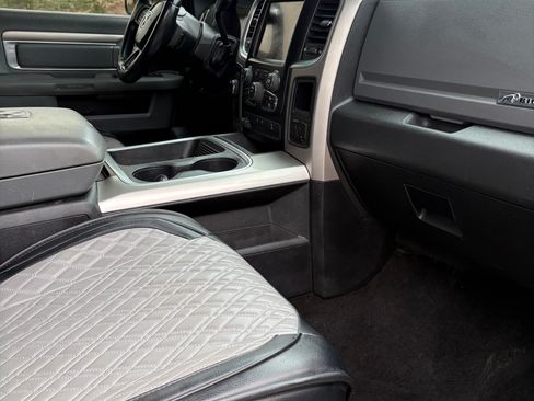 Used 2016 RAM 2500 Big Horn AWD/4WD image 8