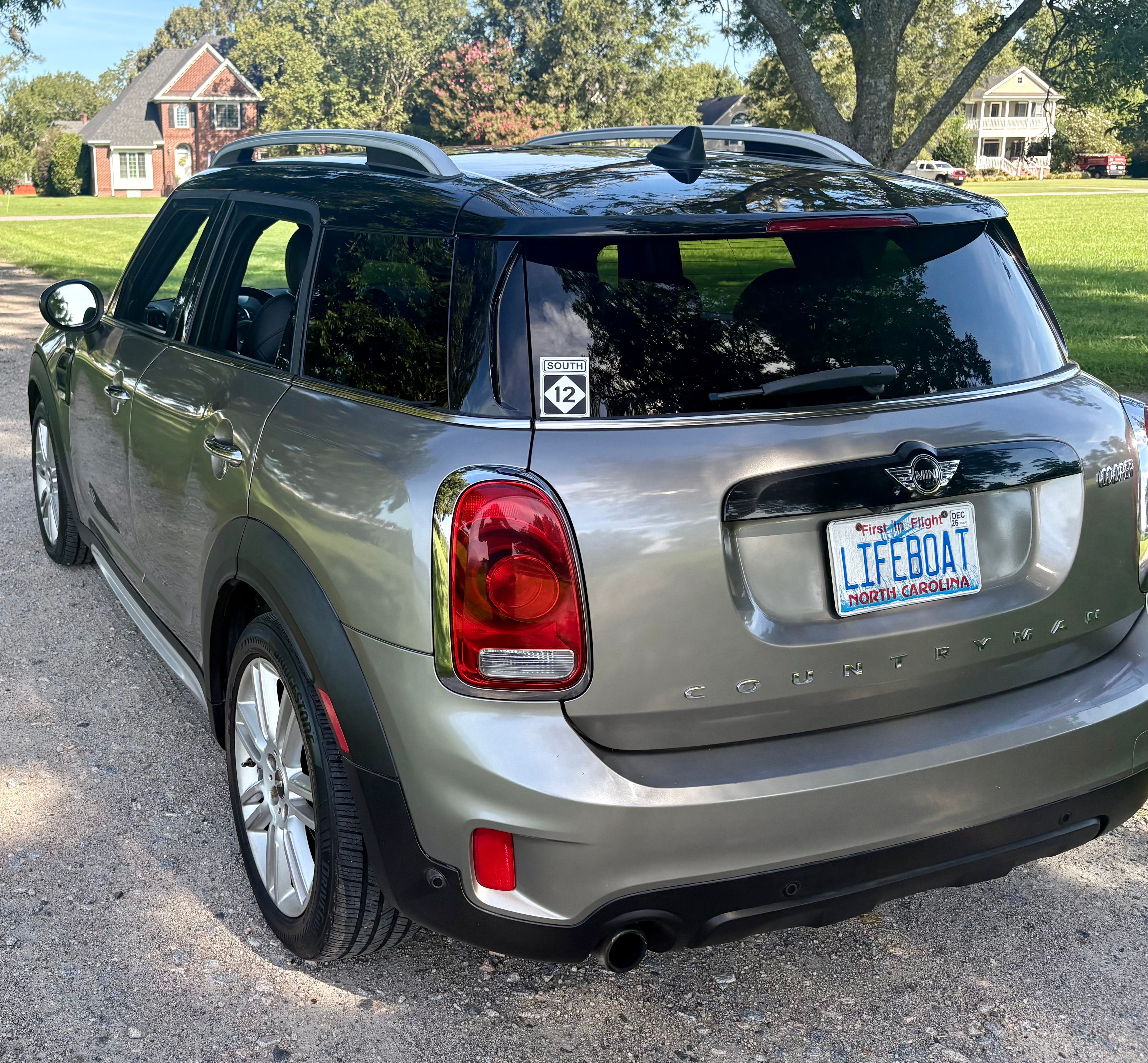 Used 2017 MINI Cooper Countryman ALL4 AWD/4WD image 5