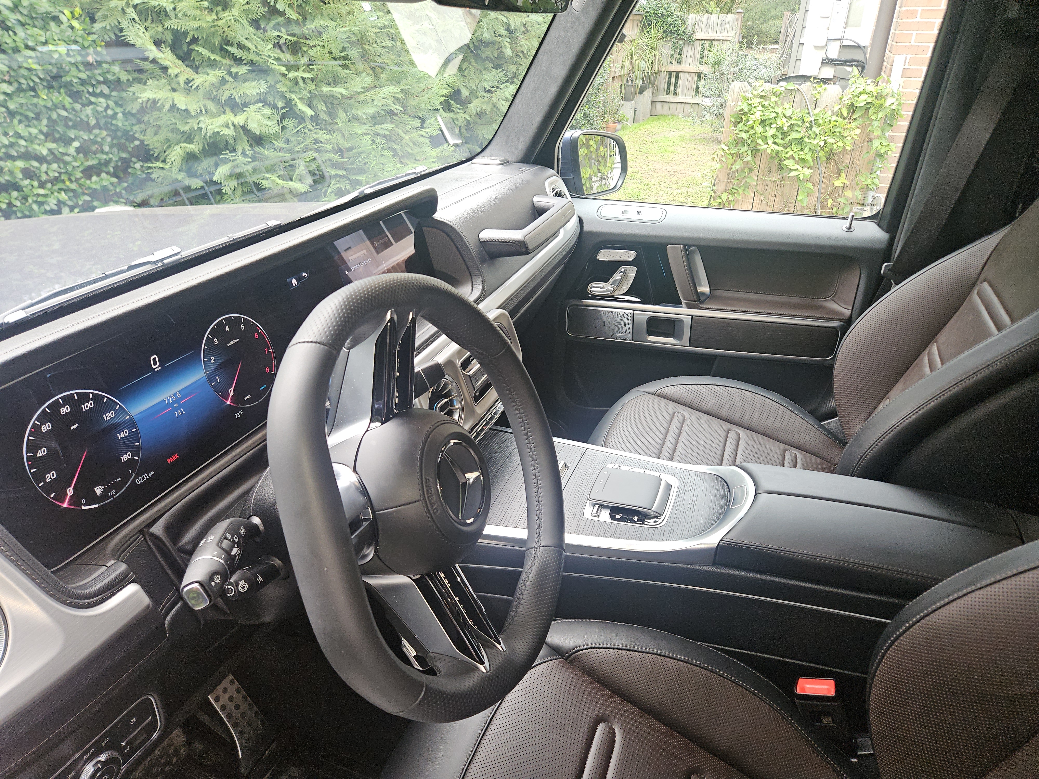 Used 2025 Mercedes-Benz G 550 image 25