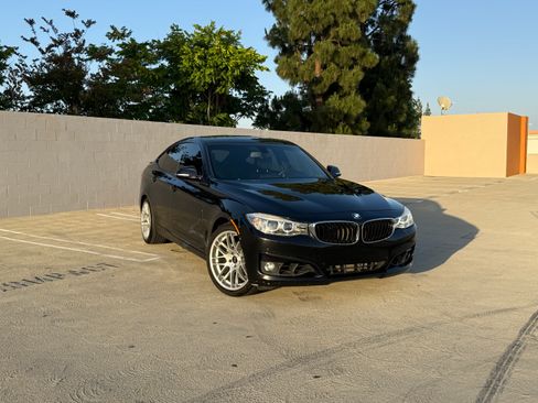 Used 2016 BMW 328i Gran Turismo xDrive AWD/4WD image 8