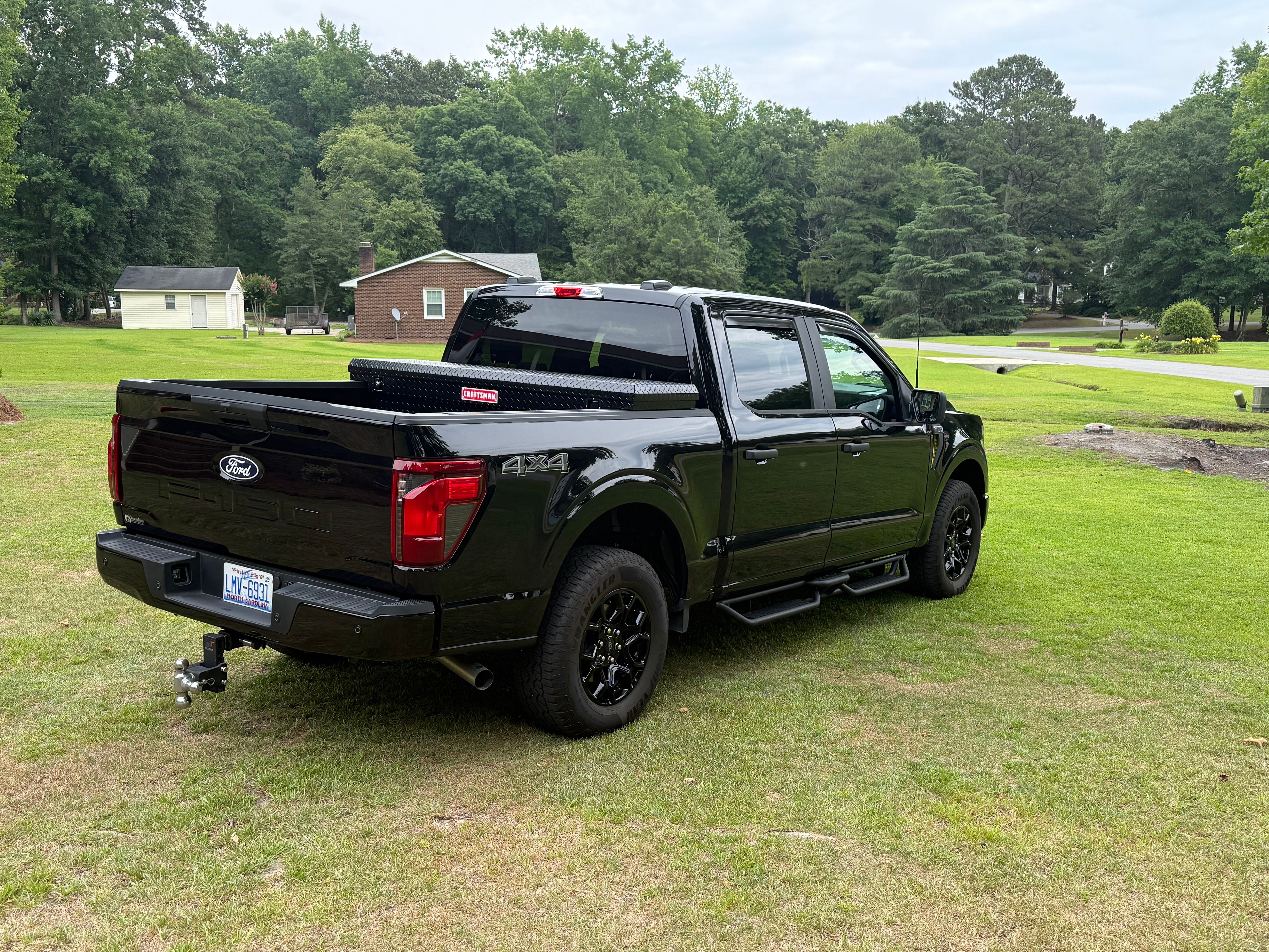 Used 2025 Ford F150 STX AWD/4WD image 5