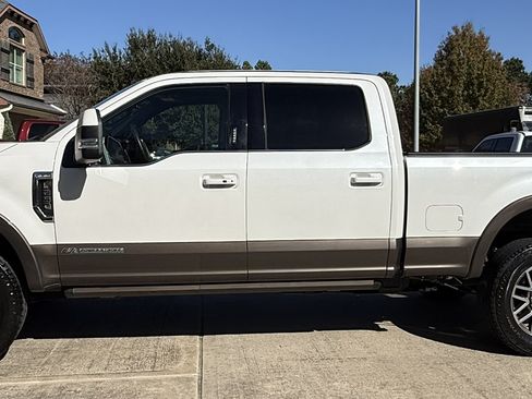 Used 2017 Ford F250 King Ranch w/ King Ranch Ultimate Package image 5