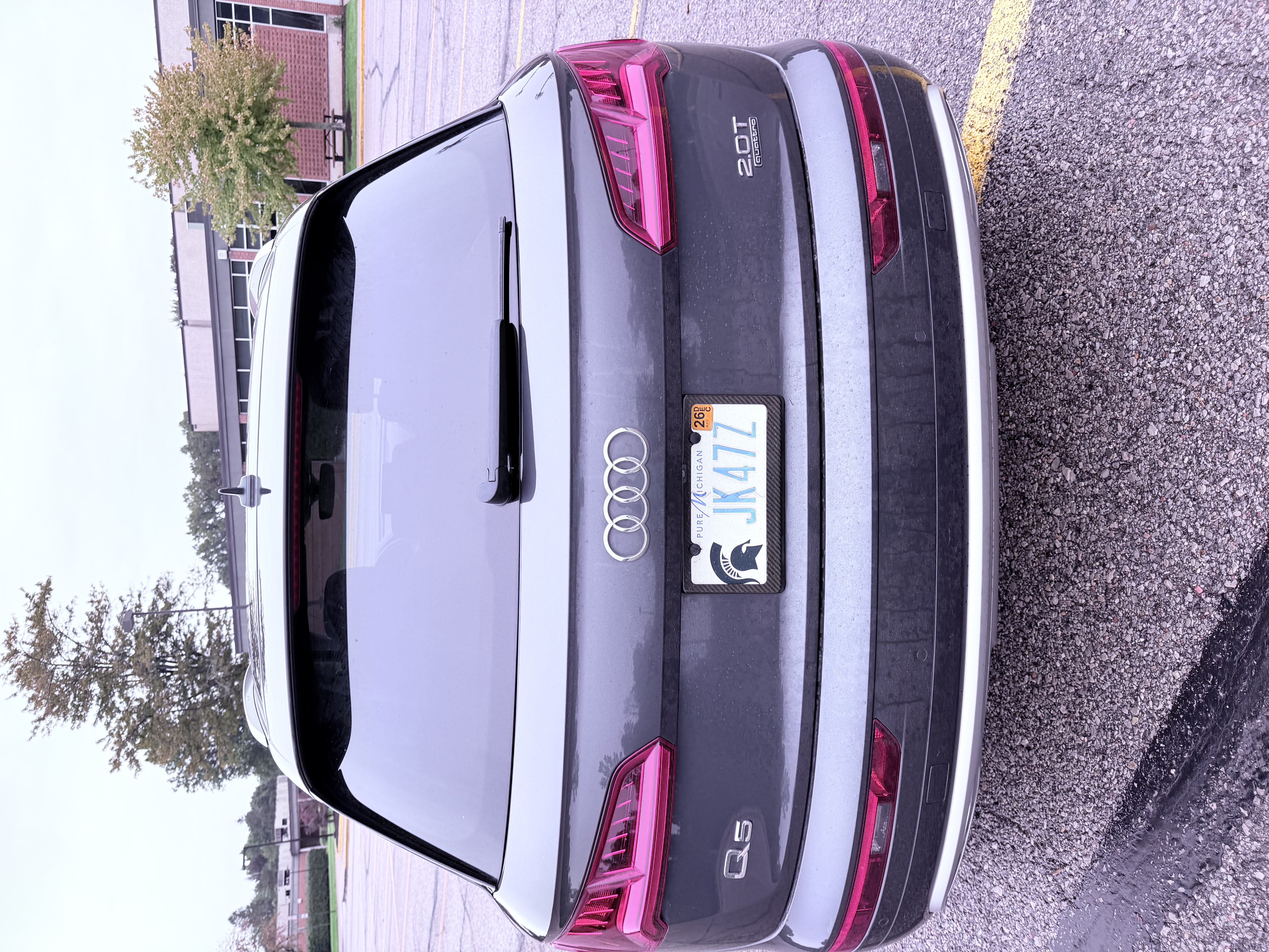 Used 2018 Audi Q5 2.0T Premium Plus w/ Premium Plus Package AWD/4WD image 8