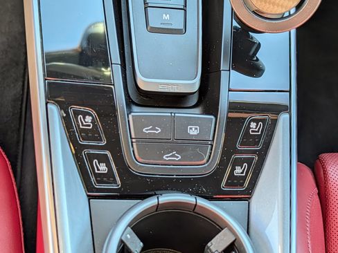 Used 2020 Porsche 911 Carrera S image 21