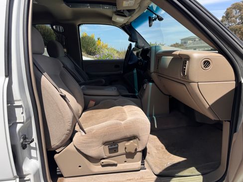 Used 2002 Chevrolet Silverado 2500 LS w/ Electrical Convenience Pkg image 10