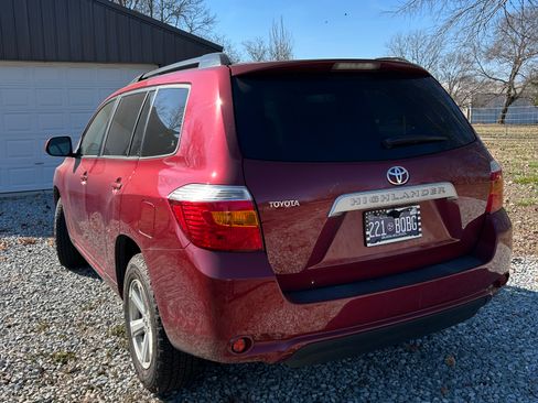 Used 2009 Toyota Highlander 2WD image 2