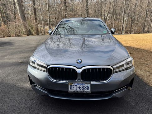 Used 2021 BMW 530i xDrive 530i xDrive Sedan 4D image 2