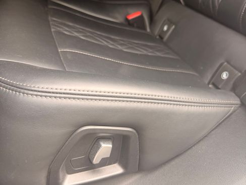 Used 2019 BMW 640i Gran Turismo xDrive w/ Luxury Seating Package AWD/4WD image 18