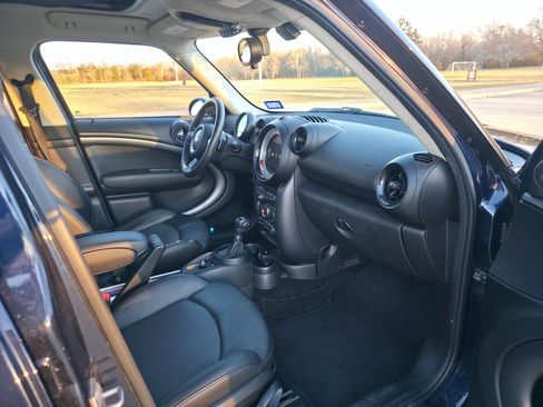 Used 2014 MINI Cooper Countryman S image 14