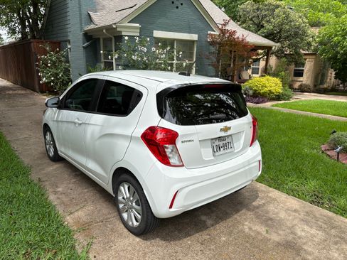 Used 2018 Chevrolet Spark LT FWD image 6