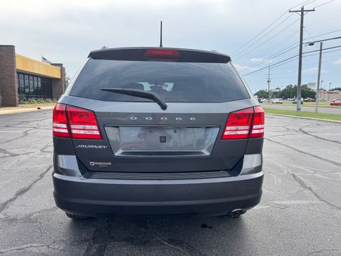 Used 2018 Dodge Journey SE FWD image 6