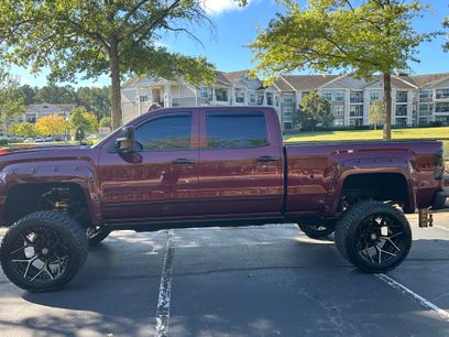 Used 2017 GMC Sierra 2500 Denali w/ Duramax Plus Package