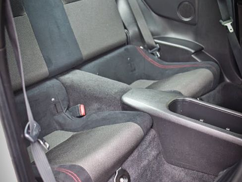 Used 2013 Subaru BRZ Premium image 5