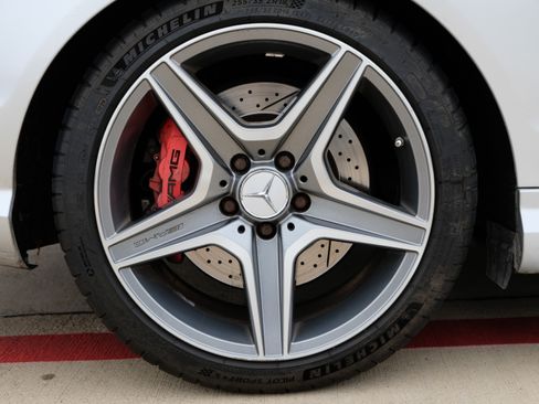 Used 2012 Mercedes-Benz C 63 AMG Coupe image 15