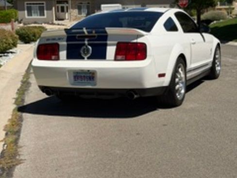 Used 2008 Ford Mustang Shelby GT500 RWD image 8