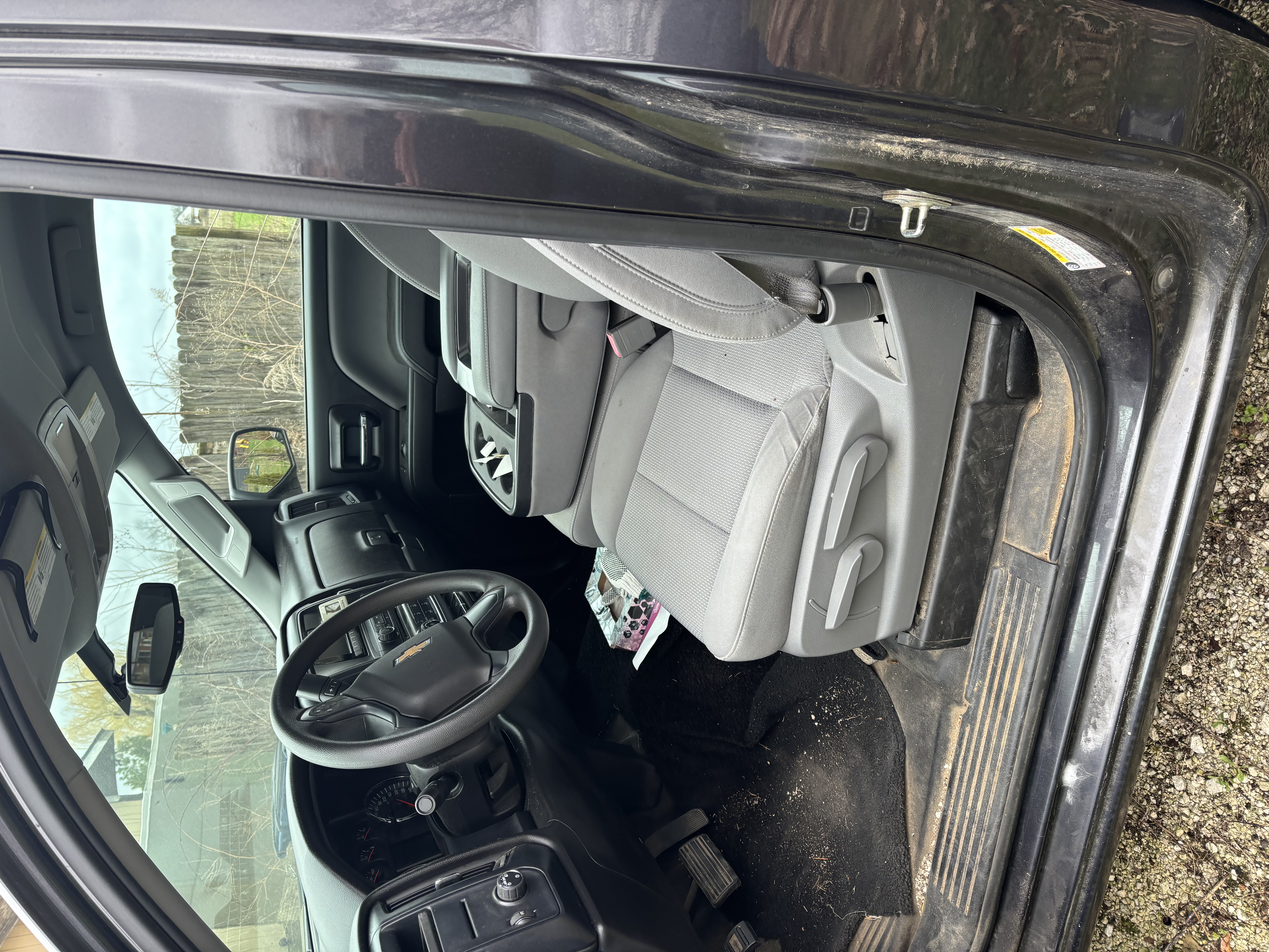 Used 2014 Chevrolet Silverado 1500 W/T RWD image 2