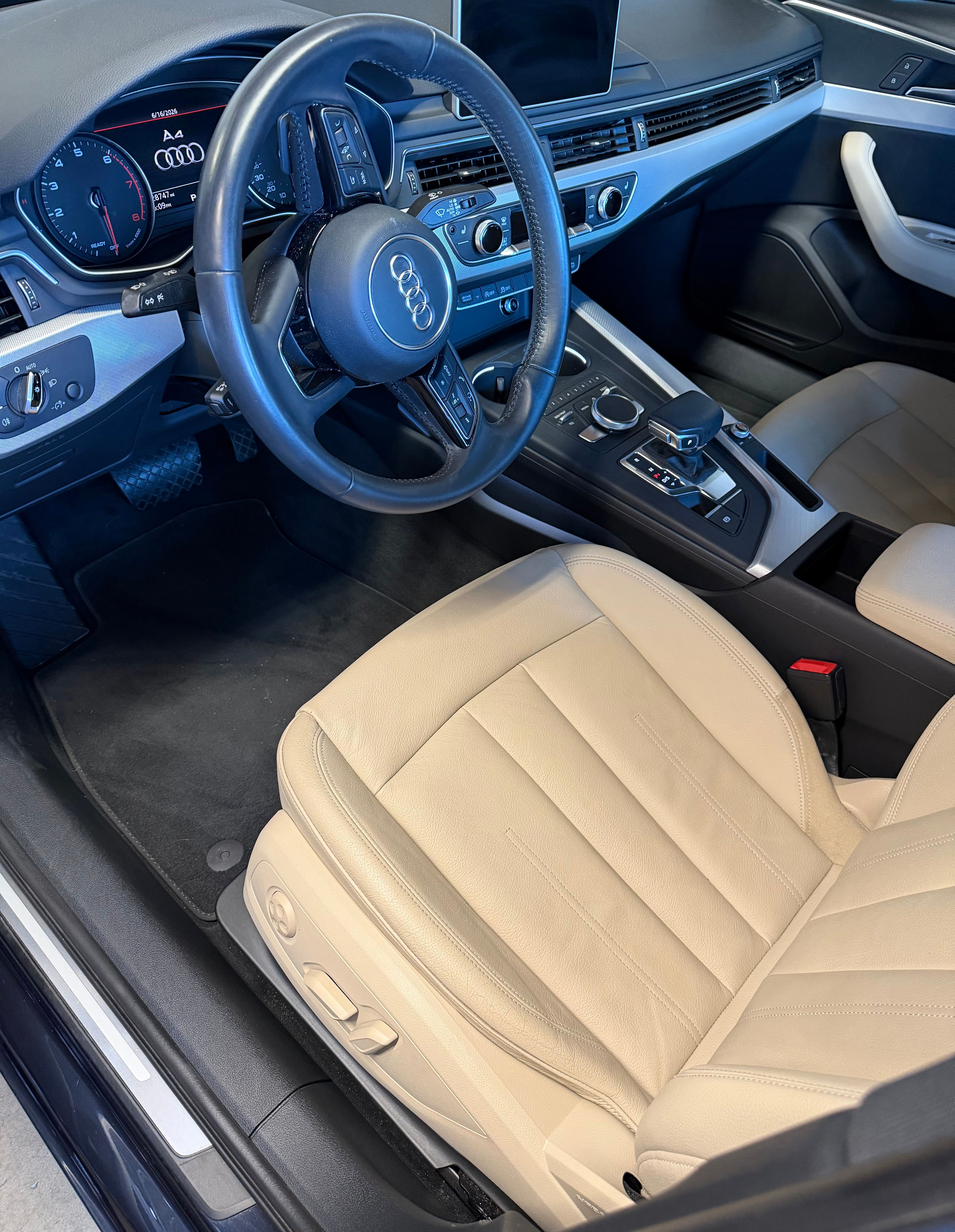 Used 2017 Audi A4 2.0T Premium FWD image 8