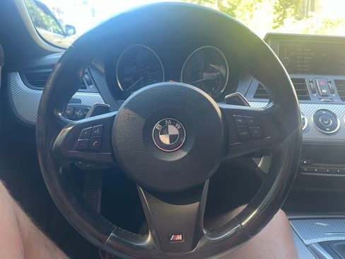 Used 2013 BMW Z4 sDrive28i RWD image 2