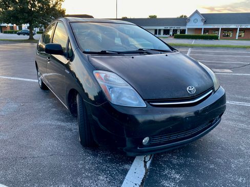 Used 2008 Toyota Prius w/ Pkg 6 FWD image 4