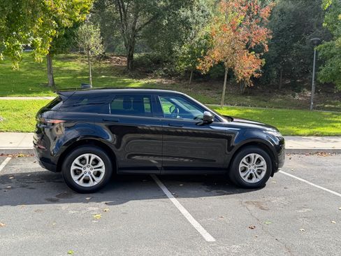 Used 2020 Land Rover Range Rover Evoque S image 5