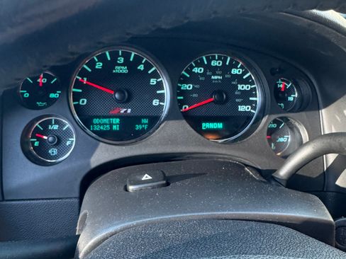 Used 2011 Chevrolet Tahoe LT image 11