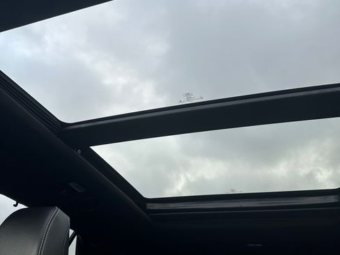 Used 2022 Ford Explorer ST w/ Equipment Group 401A image 17