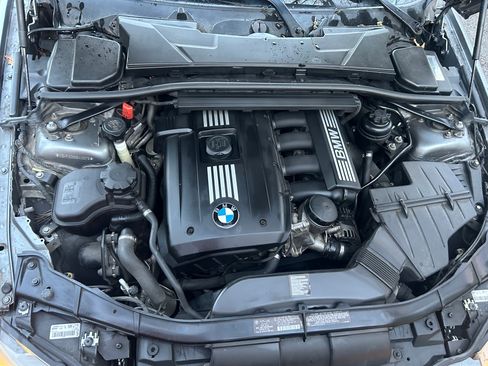 Used 2011 BMW 328i xDrive 328i xDrive Sedan 4D image 16