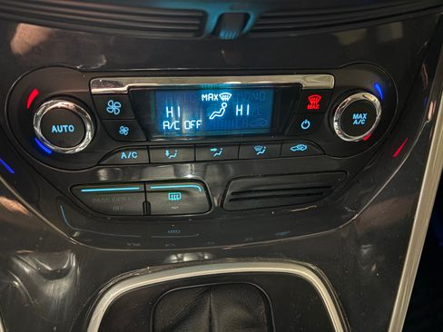 Used 2013 Ford Escape SEL image 12