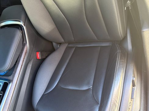 Used 2019 Audi Q8 Premium Plus w/ Premium Plus image 3