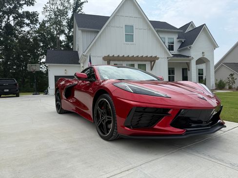 Used 2024 Chevrolet Corvette Stingray Premium Cpe w/ Z51 Performance Package RWD image 14