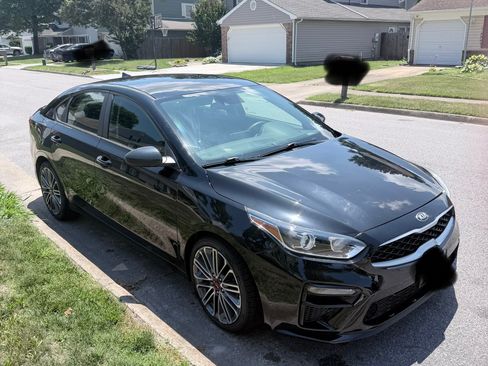 Used 2020 Kia Forte Sedan FWD image 2