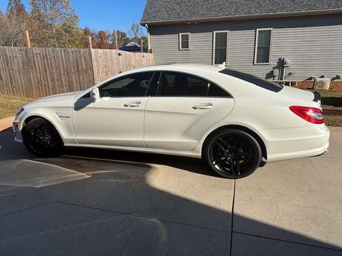 Used 2012 Mercedes-Benz CLS 63 AMG image 4