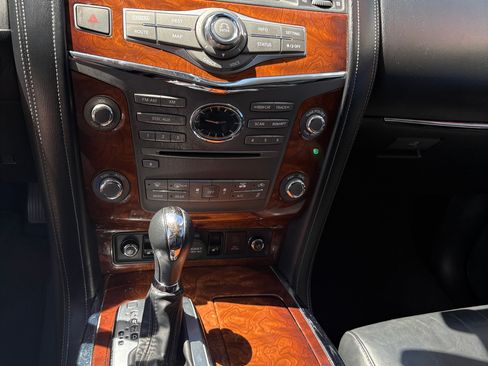 Used 2016 INFINITI QX80 2WD w/ Deluxe Technology Package image 10