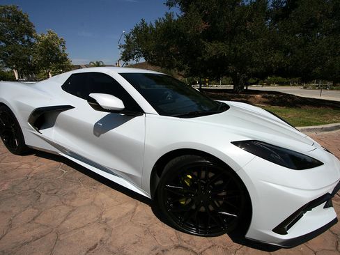 Used 2024 Chevrolet Corvette Stingray Convertible 2D w/ Z51 Performance Package image 1