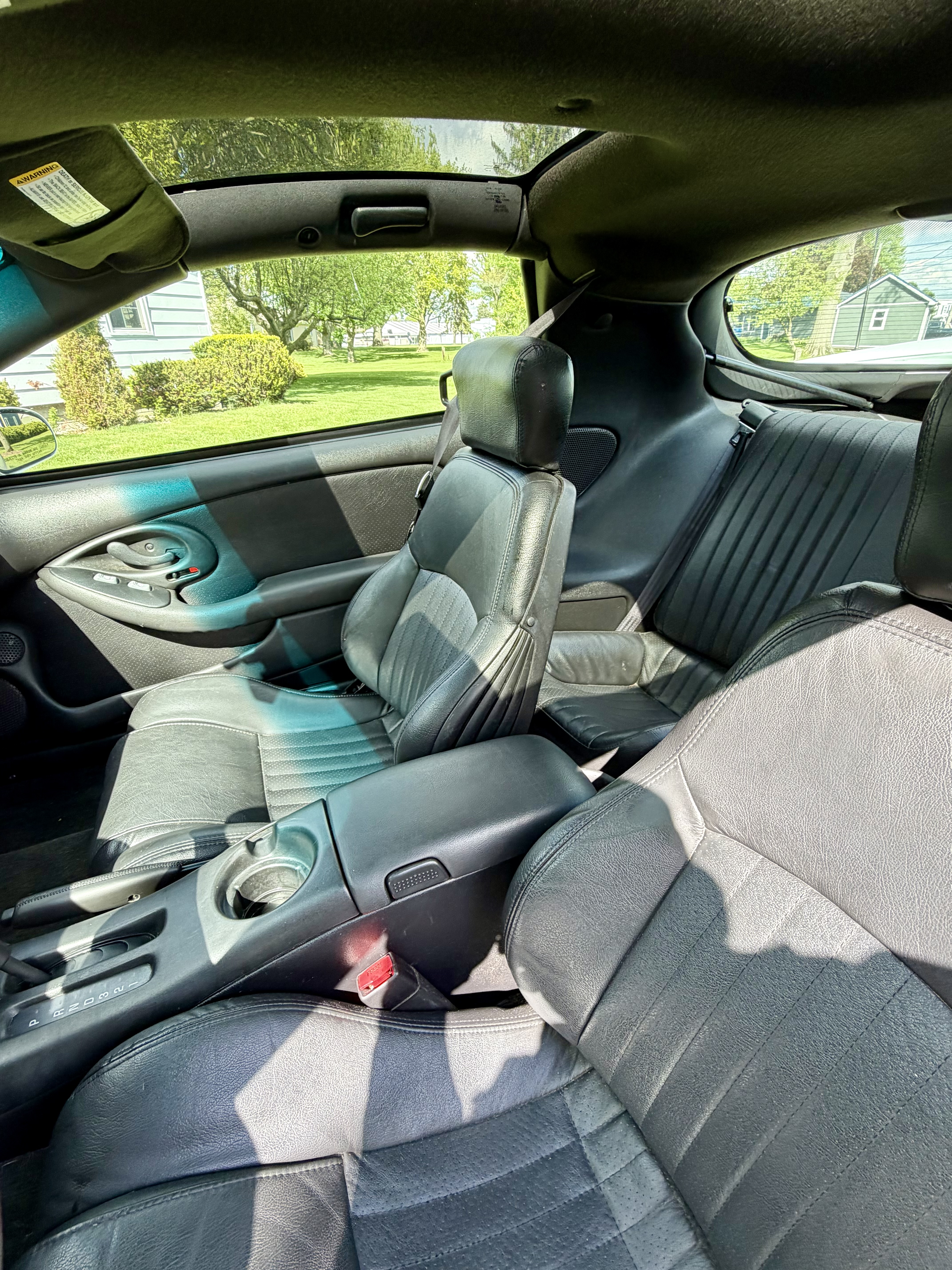 Used 2000 Pontiac Firebird Formula w/ Security Pkg RWD image 13