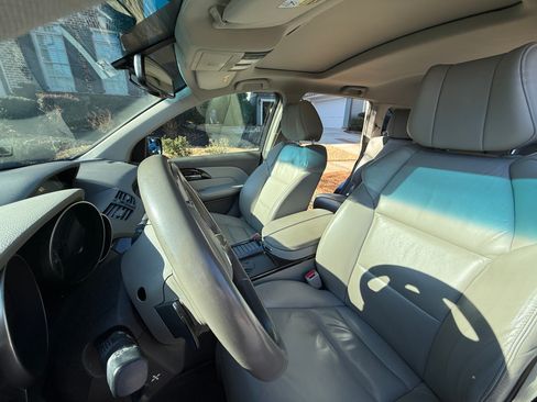 Used 2011 Acura MDX Sport Utility 4D image 11