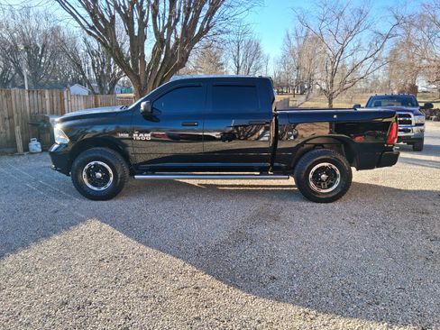 Used 2014 RAM 1500 Express image 1