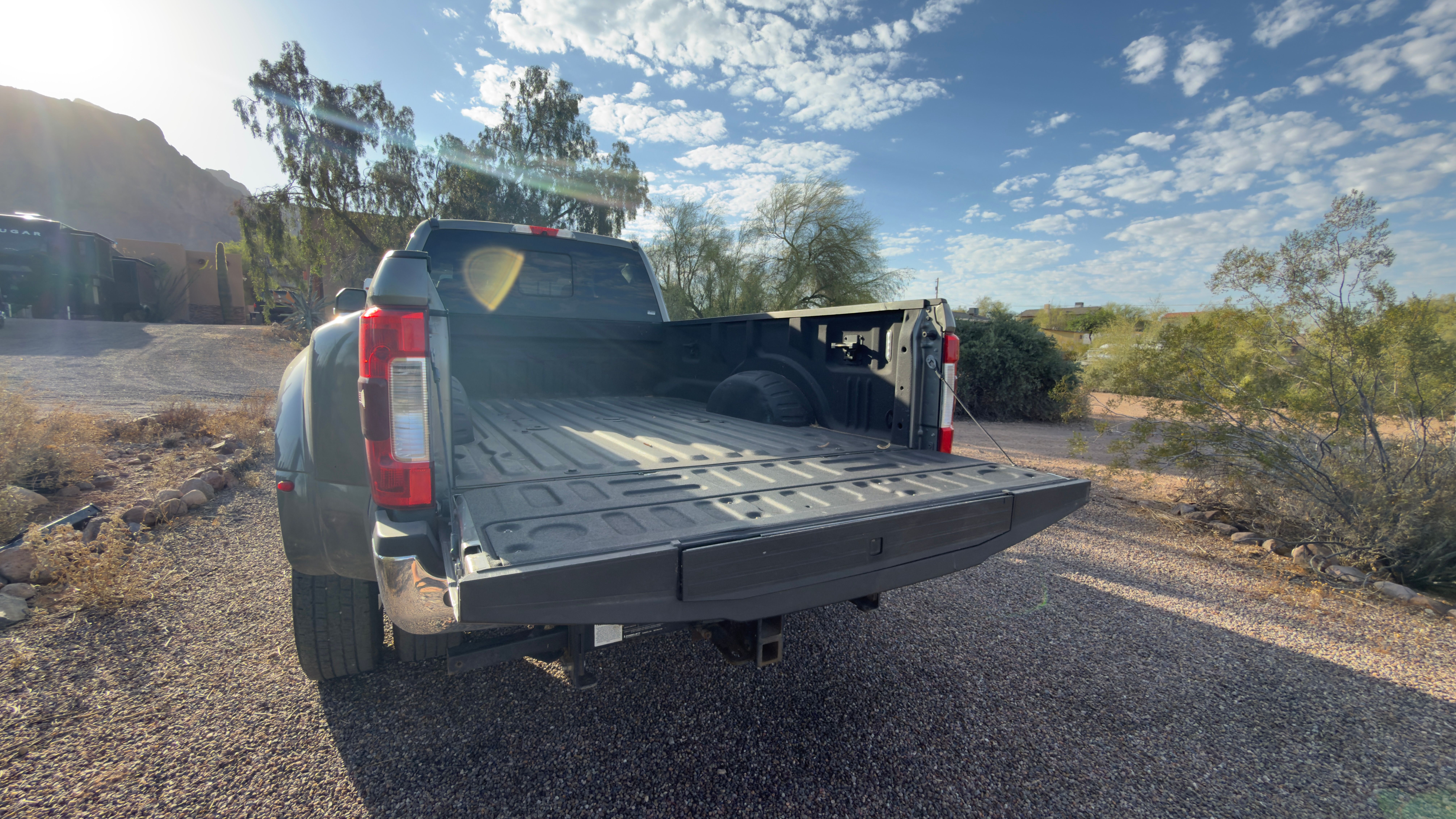 Used 2019 Ford F350 Lariat w/ Tow Technology Bundle AWD/4WD image 23