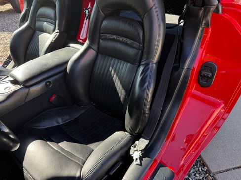 Used 1999 Chevrolet Corvette Convertible w/ Memory Pkg image 12