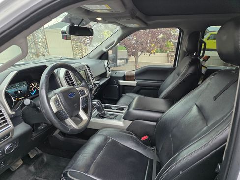 Used 2015 Ford F150 Lariat w/ Equipment Group 501A Mid image 12