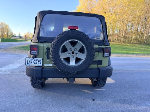 Used 2013 Jeep Wrangler Sport AWD/4WD image 2