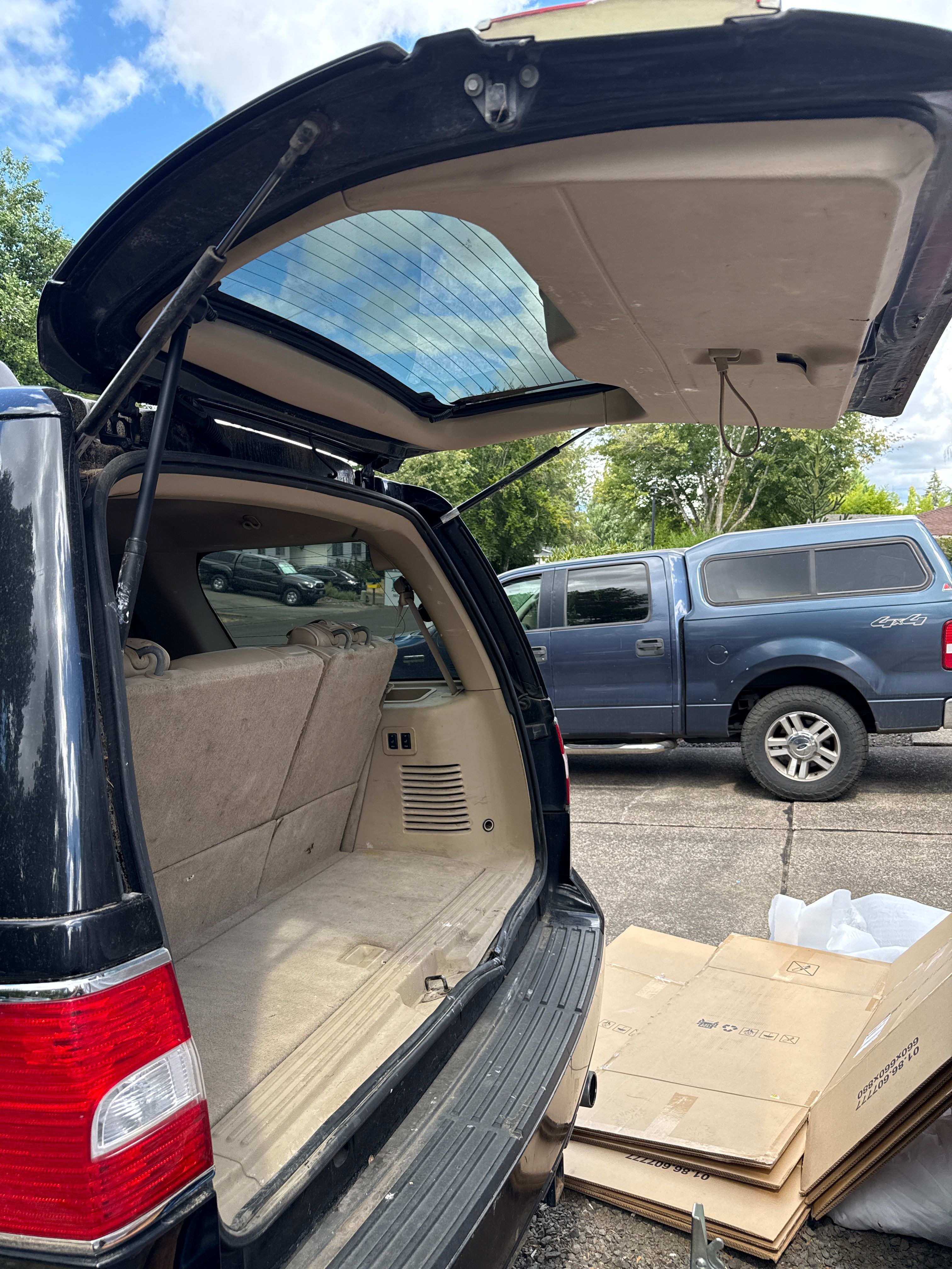 Used 2007 Lincoln Navigator 4WD image 6