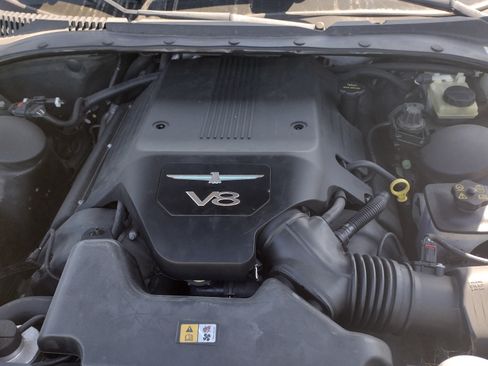 Used 2005 Ford Thunderbird Deluxe image 7