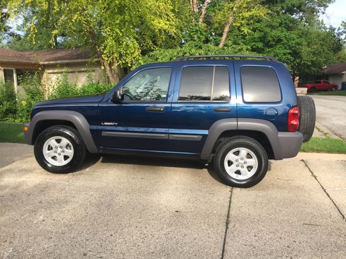 Used 2004 Jeep Liberty Sport w/ PWR Convenience Group image 14