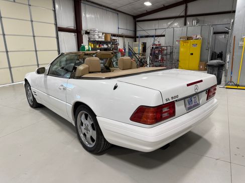 Used 2000 Mercedes-Benz SL 500 image 4