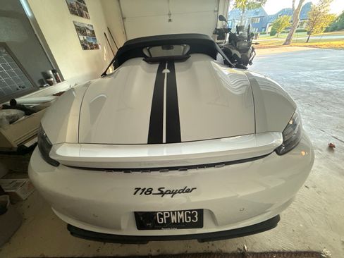 Used 2020 Porsche 718 Boxster Spyder RWD image 6