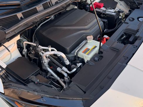 Used 2023 Nissan Leaf SV Plus FWD image 17