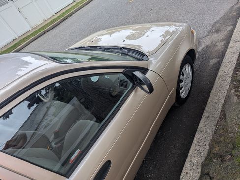 Used 1997 Toyota Corolla FWD image 8