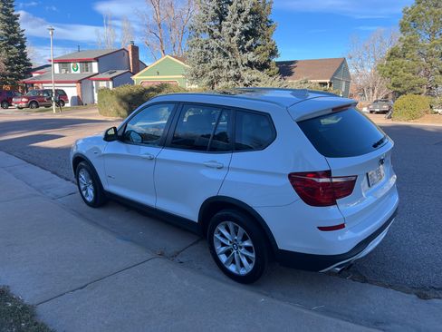 Used 2017 BMW X3 xDrive28i image 9